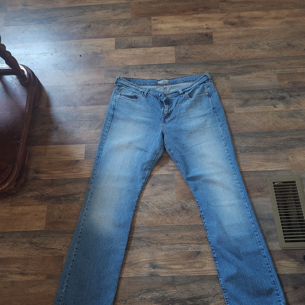 Women's Blue Jeans